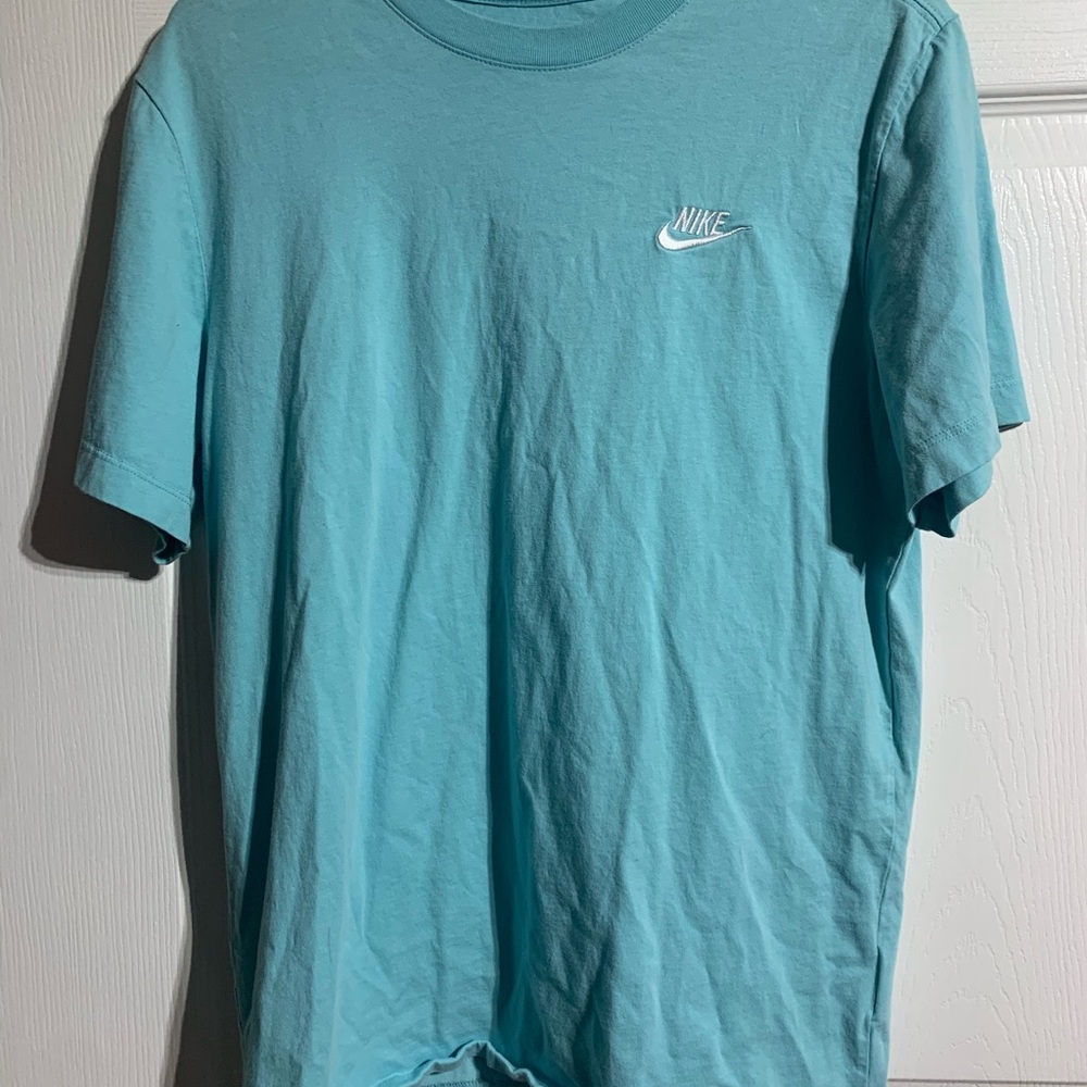 Nike Men's Aqua Short Sleeve Tee